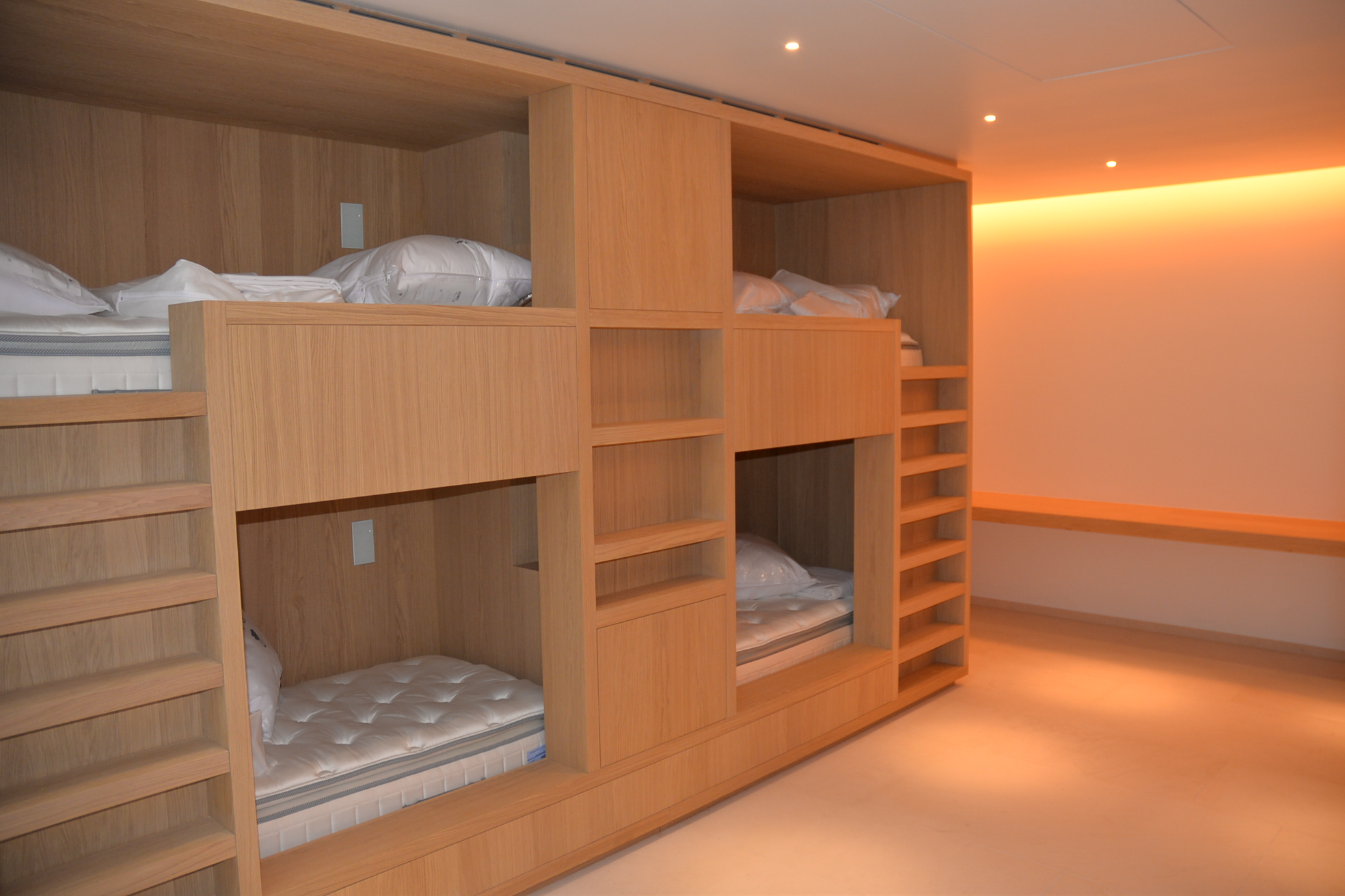 Entreprise Miramond pour la création de mobilier de luxe en bois Monaco