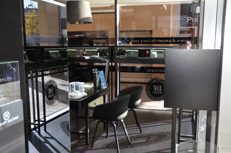 AGENCEMENT BOUTIQUE DE LUXE