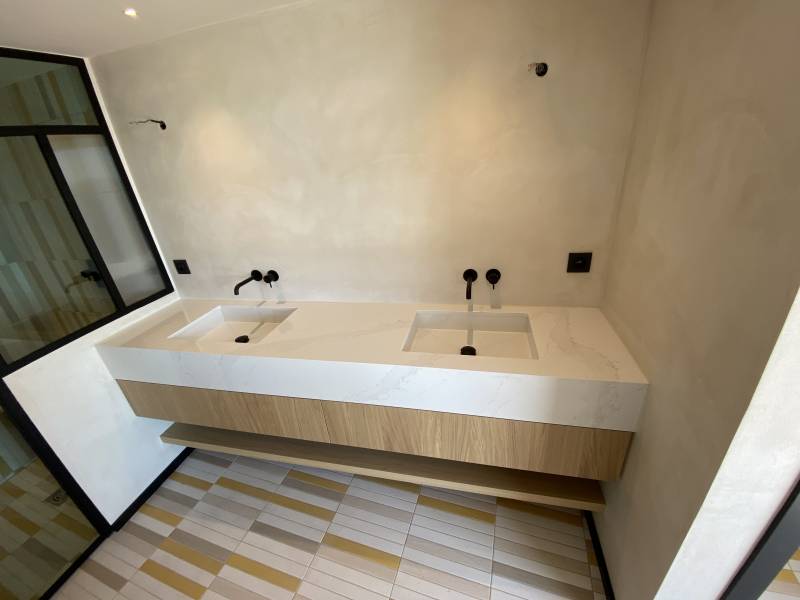SALLE DE BAIN HAUT DE GAMME ROUCAS BLANC