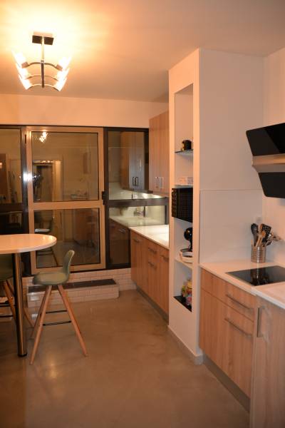 AMENAGEMECUISINE DANS ESPACE REDUIT ET COMPLEXE