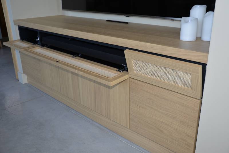 COMCEPTION MEUBLE TV HAUT DE GAMME