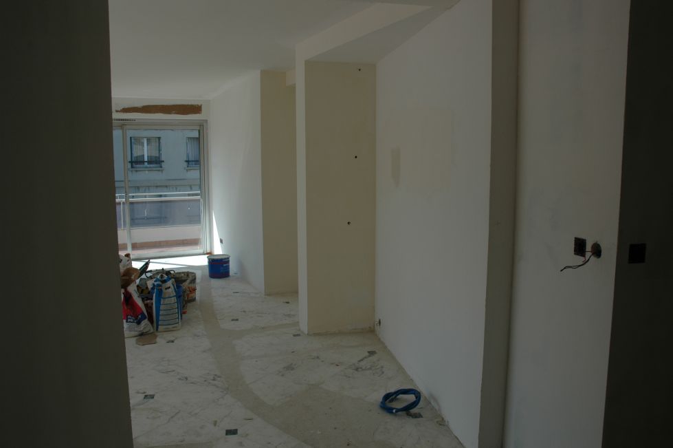 Avant travaux de Fabrication et mise en place d’un meuble rangement/bibliothèque