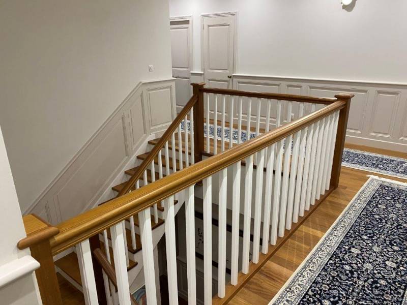 ESCALIER A L'ANGLAISE EN BOIS 1/4 TOURNANT