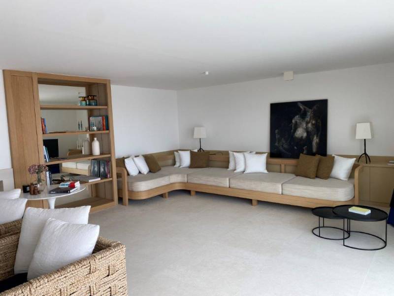 AMENAGEMENT VILLA GRAND LUXE ROUCAS BLANC