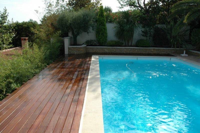 Plancher piscine en lames Bois d'Ipe